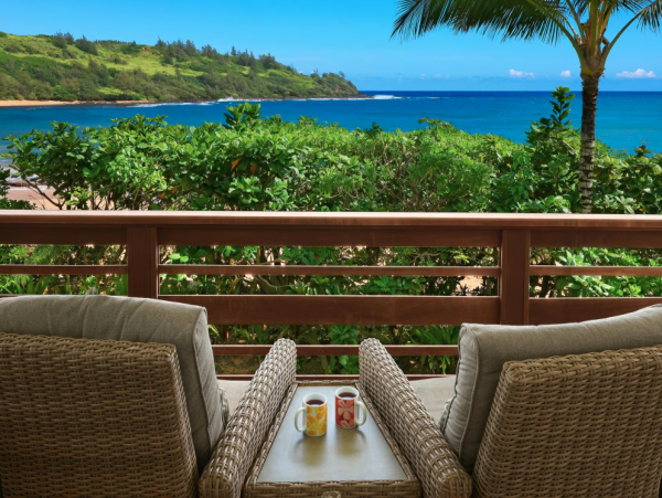 Experience Luxury in Moloa'a Bay - The Perfect Kauai Retreat